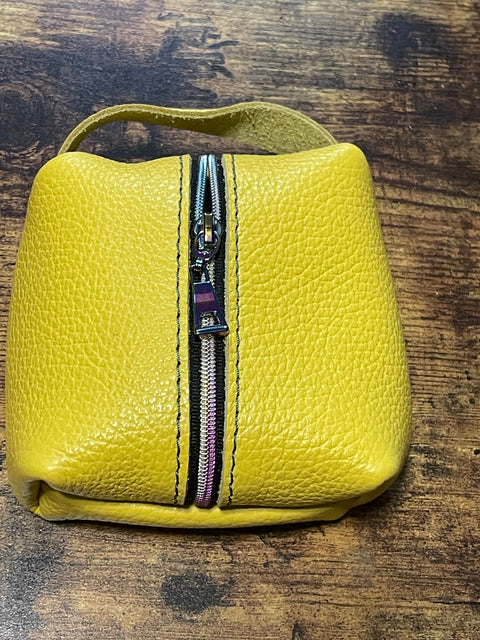 The Little Organizer | Handmade Leather Organizer Pouch | Small Zippered Travel Case