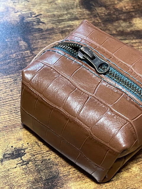 The Little Organizer | Handmade Leather Organizer Pouch | Small Zippered Travel Case