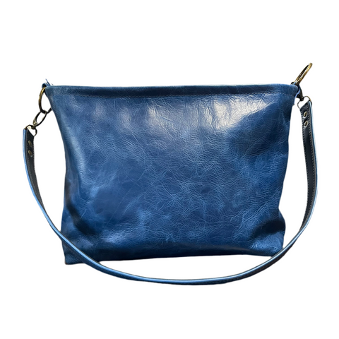The Navigator - Premium Oil-Tanned Pull-Up Leather Bag