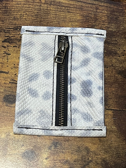 The Expandable Pouch | Handmade Expandable Leather Pouch | Small Travel Organizer with Gusset