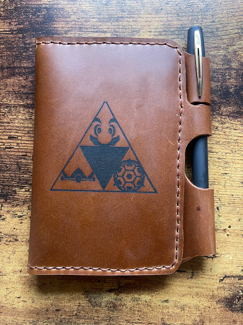 The Traveling Note Taker - Passport and Field Notes Cover with Pen Closure